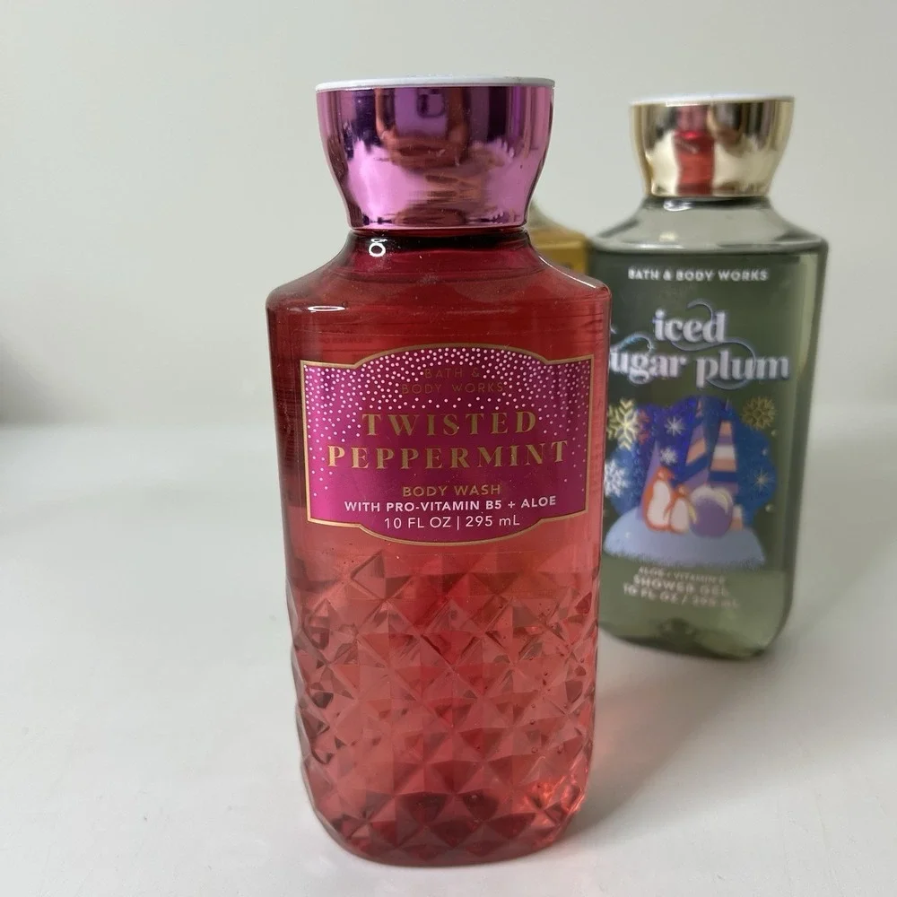 Bath & Body Works Christmas Shower Gel Peppermint Cashmere Sugar Plum Lot Of 3